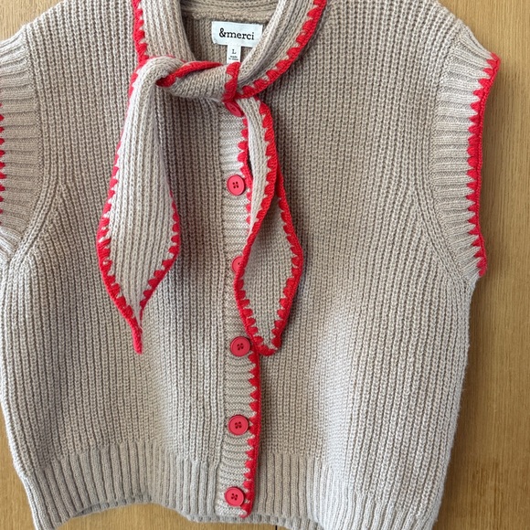 &Merci Tie Neck Sweater Knit Vest blanket stitch Cotton Red/ Tan Color Large - Picture 6 of 8